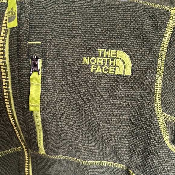 Boys North Face Sweater Fleece full zip - Picture 2 of 4